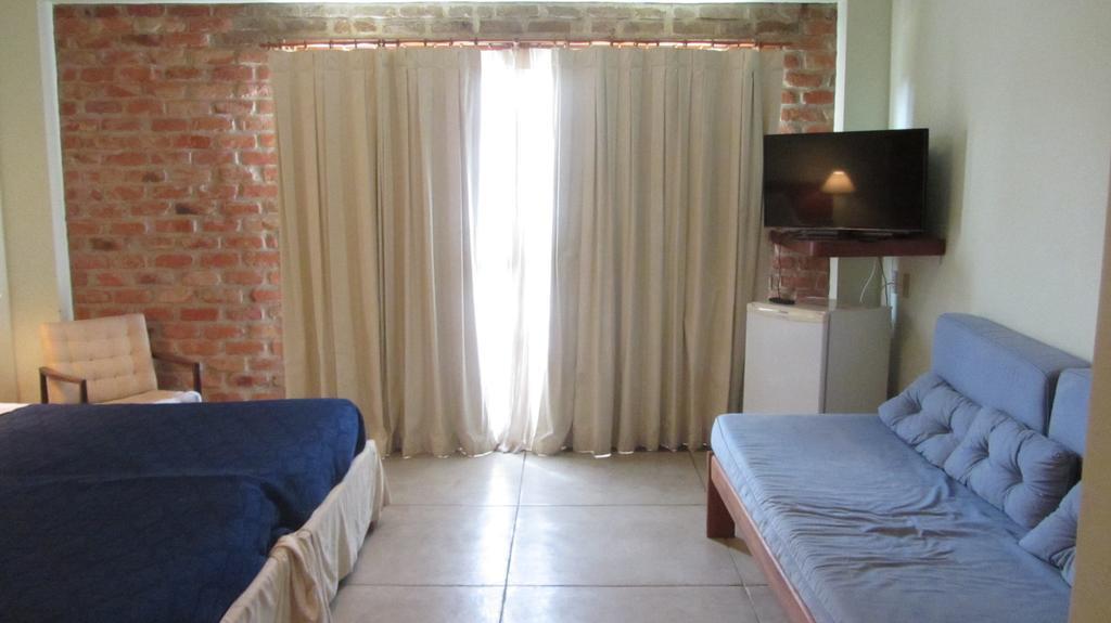Quarto Superior com Cama de Casal ou 2 de Solteiro e Vista do Jardim